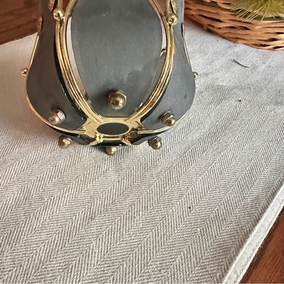 Vintage PartyLite Gray and Gold Petal Candle Holder - Picture 5 of 5